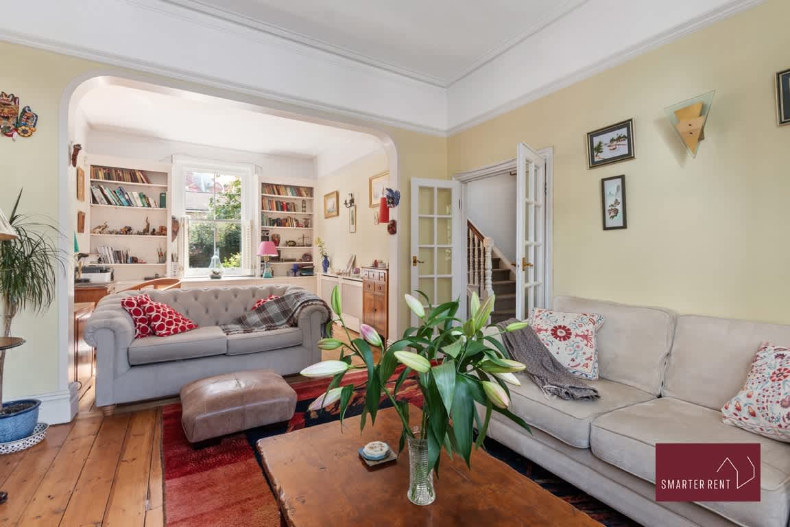 Wimbledon Village, 4 Beds, parking
