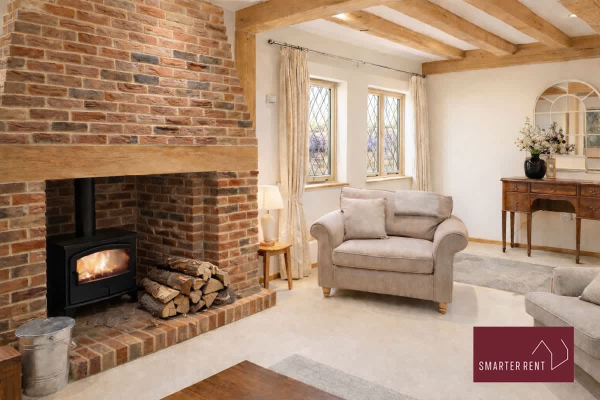 Virginia Water, Five Bedroom House, Gated