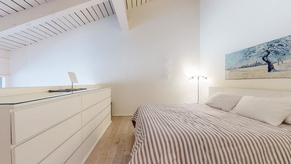 Queen Bed in Loft