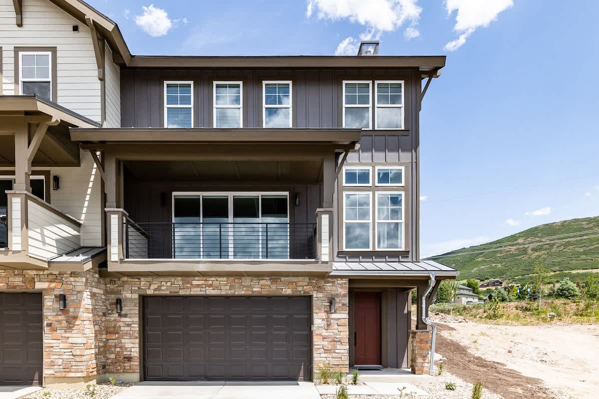 Modern Mountain Retreat Sleeps 10 Park City 2
