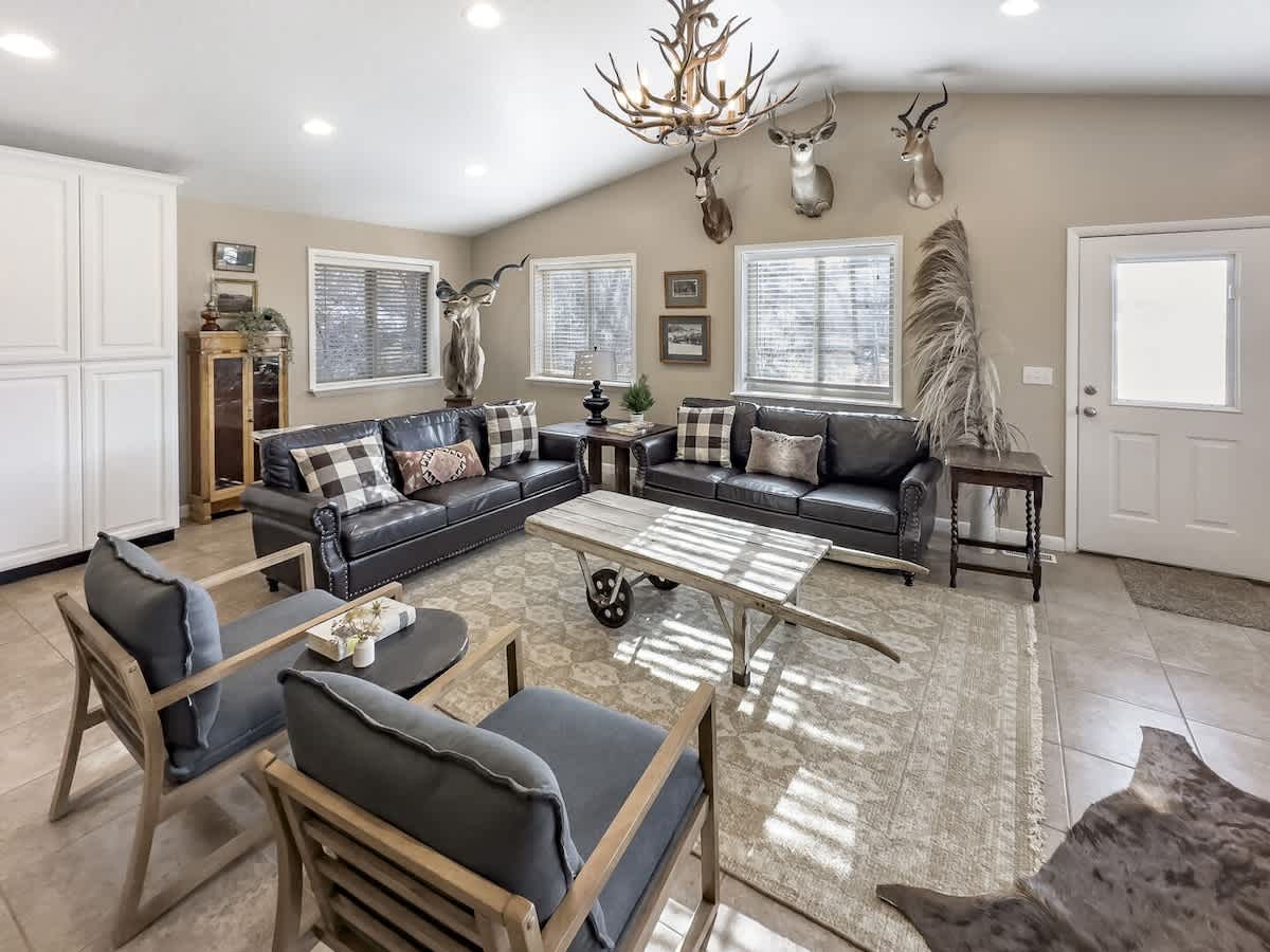 Mountain Meadow Retreat near Park City