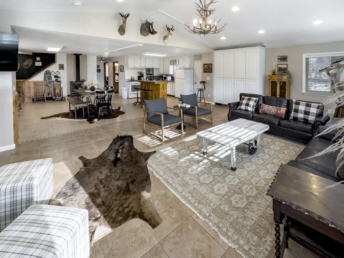 Mountain Meadow Retreat near Park City 2