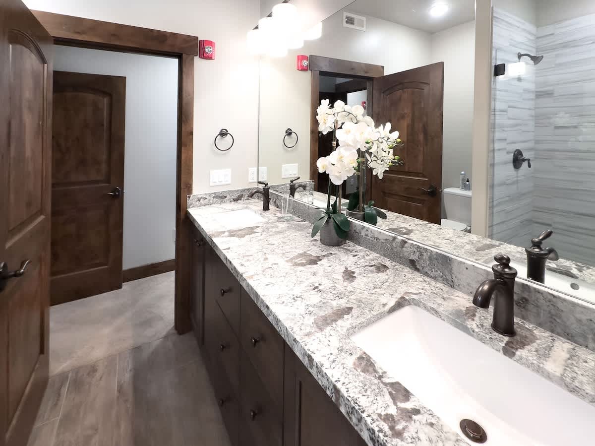 Ideal Condo 2 Minute Drive to Deer Valley's Lift | Photo 12