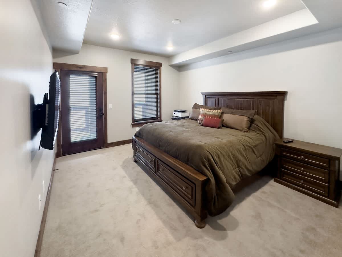 Ideal Condo 2 Minute Drive to Deer Valley's Lift | Photo 11