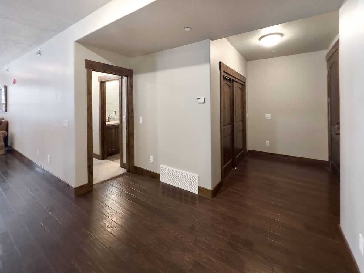 Ideal Condo 2 Minute Drive to Deer Valley's Lift | Photo 21