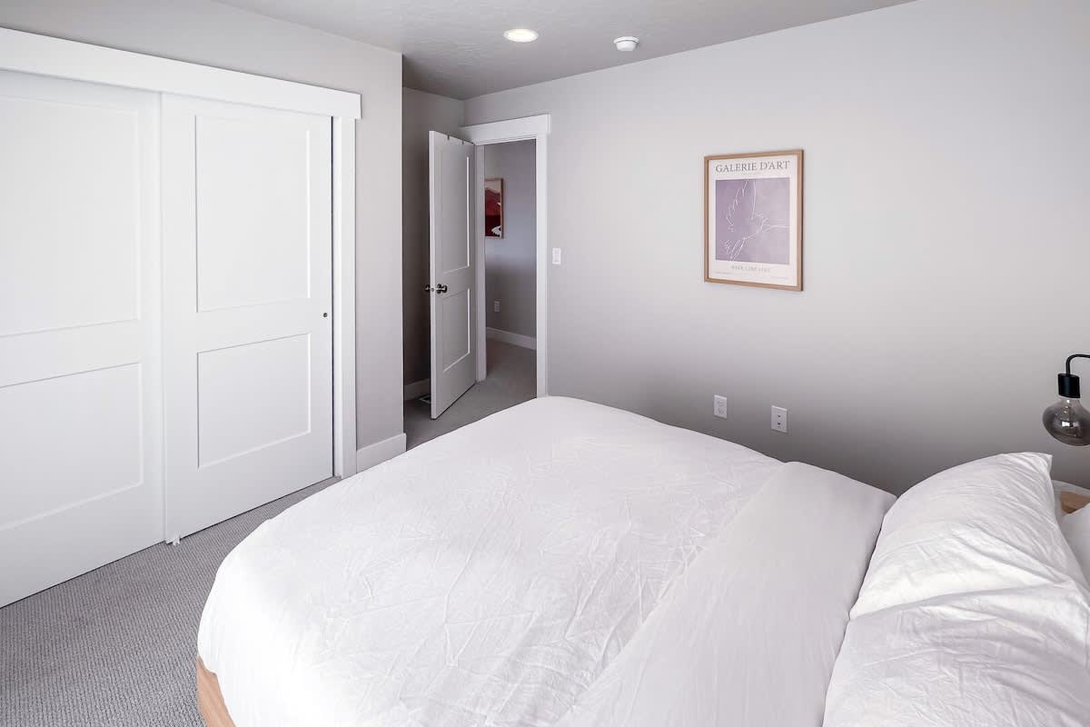 Guest Room 3