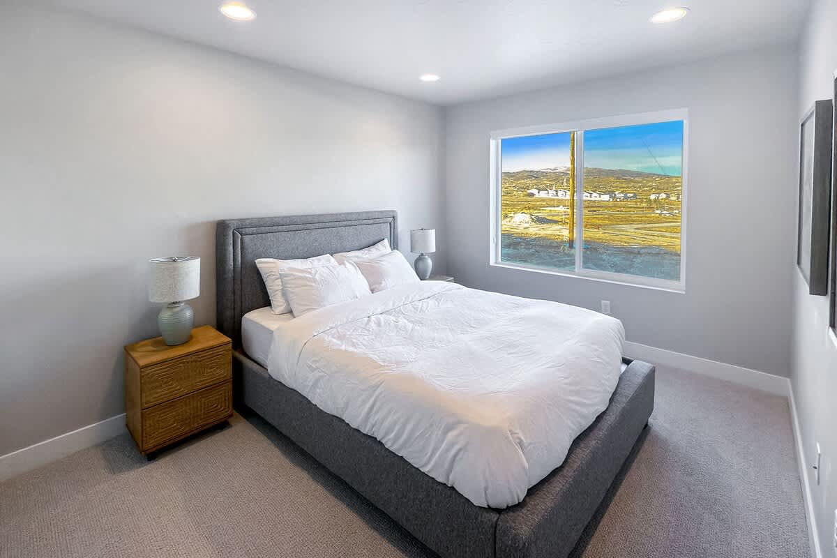 Guest Room 2