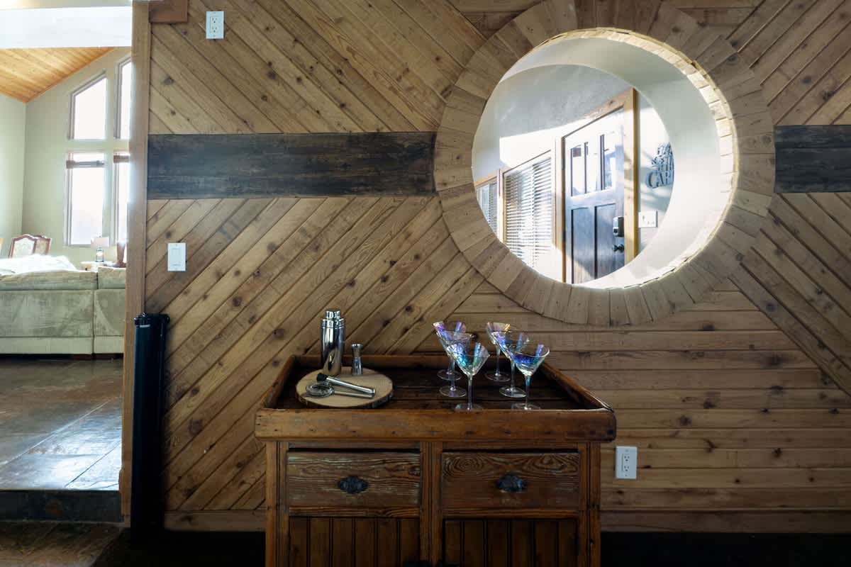 Cozy Rustic Escape Near Park City Adventures | Photo 21