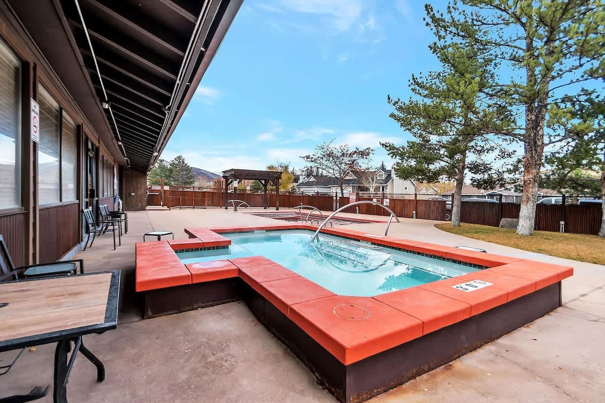 Hot Tub