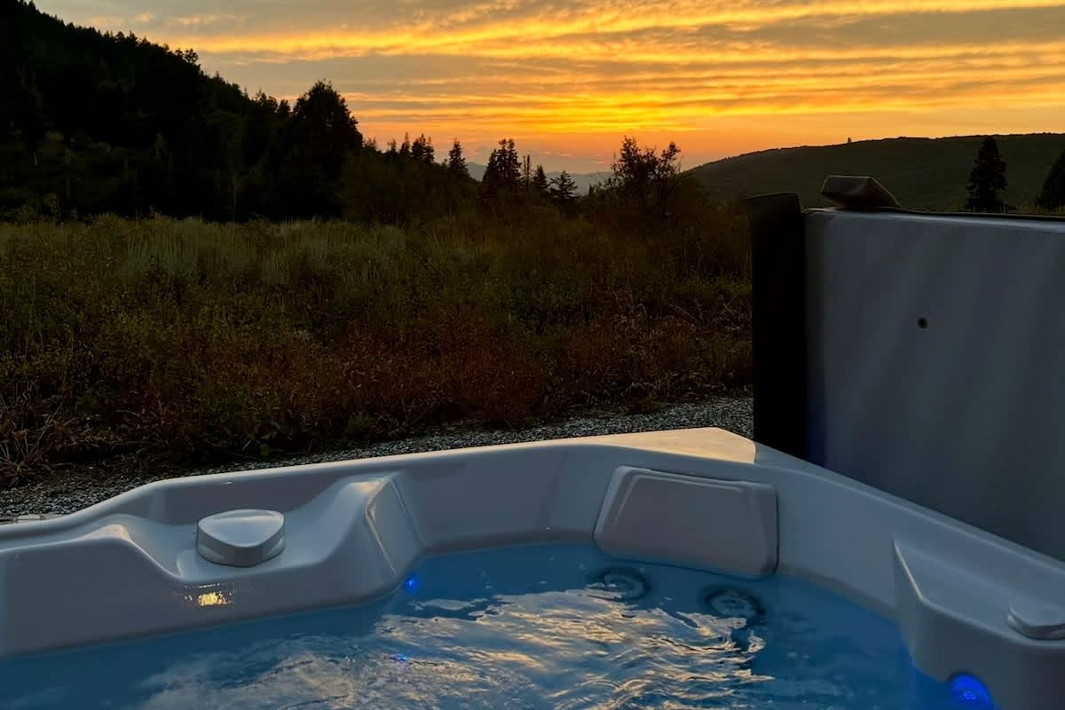 The Crestview Cabin | Golf Simulator & Hot Tub | Photo 47