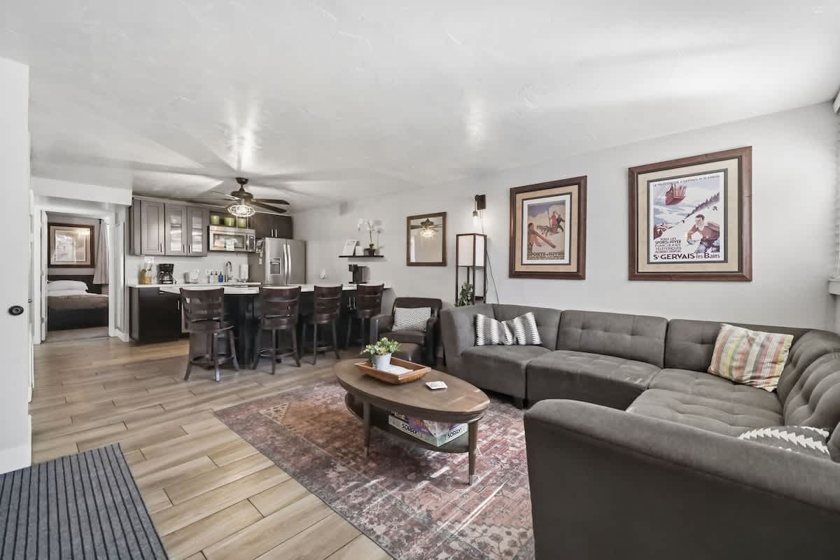 Park City Ski Condo Walk to Slopes and Main Street