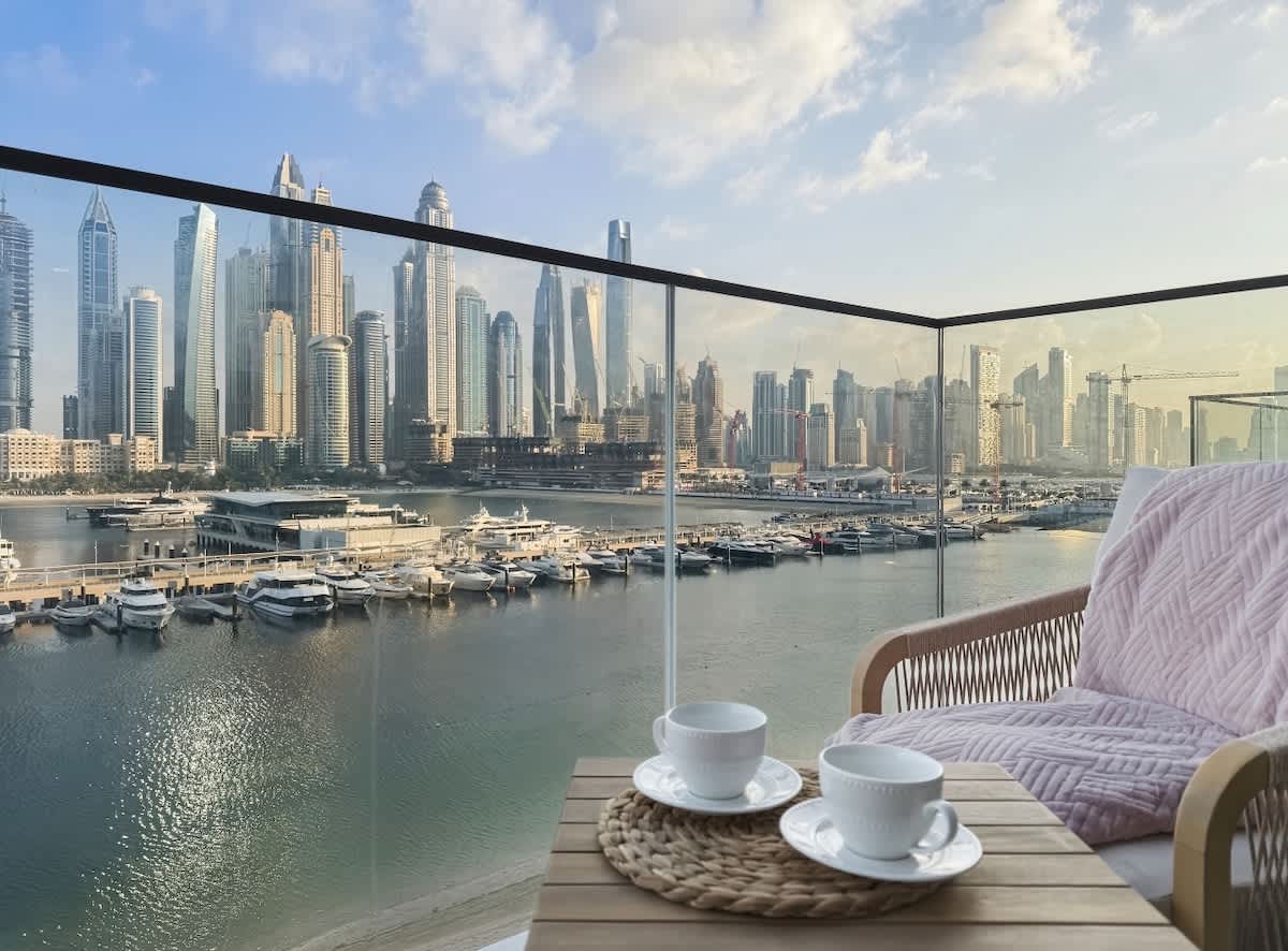 Sea-View 1BR + Private Beach, Beach Mansion, Dubai
