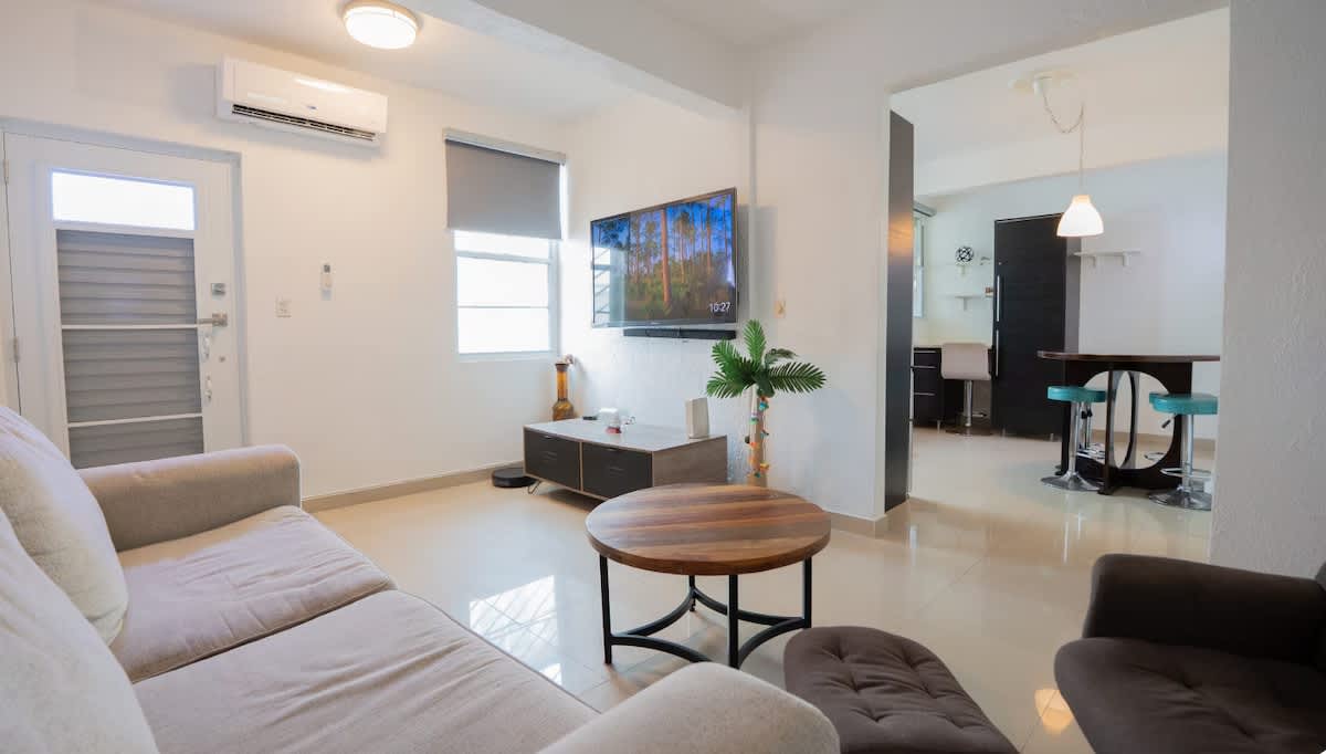 2Bedroom Apt. With Small Swimming Pool