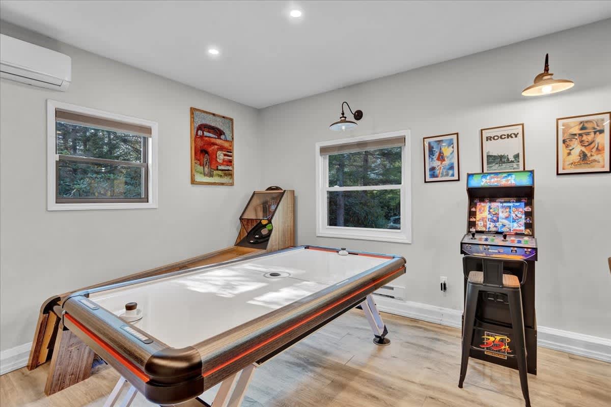 Evergreen Pocono Gem | HotTub | 2 Acres of Privacy