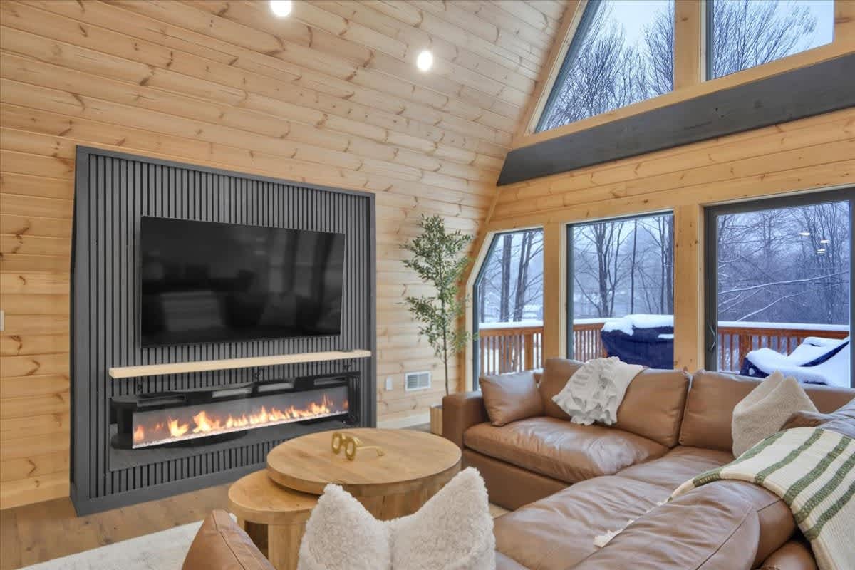 Iconic A-Frame | Hot Tub | Fire Pit | Walk to Lake | Near Ski Resorts
