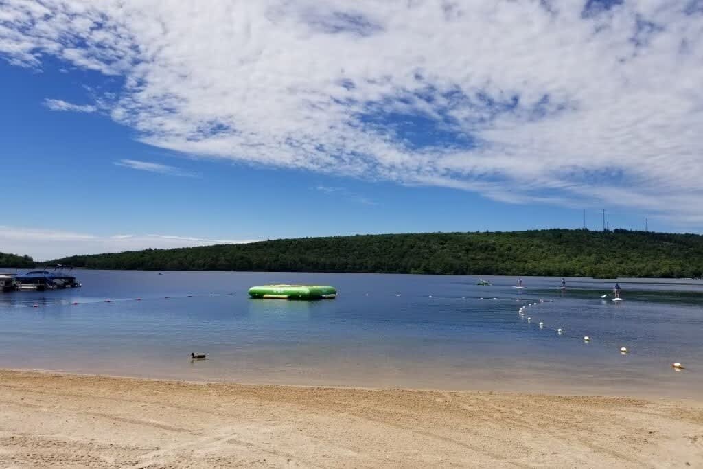Group Getaway at Big Boulder Lake