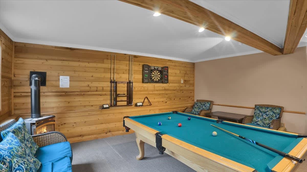 Pocono Cabin Retreat | Hot Tub |Firepit |Game Room