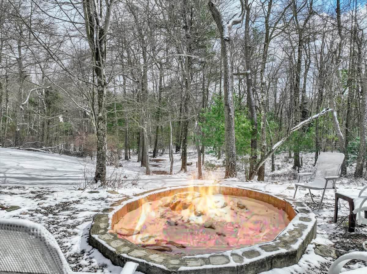 Pocono Cabin Retreat | Hot Tub |Firepit |Game Room