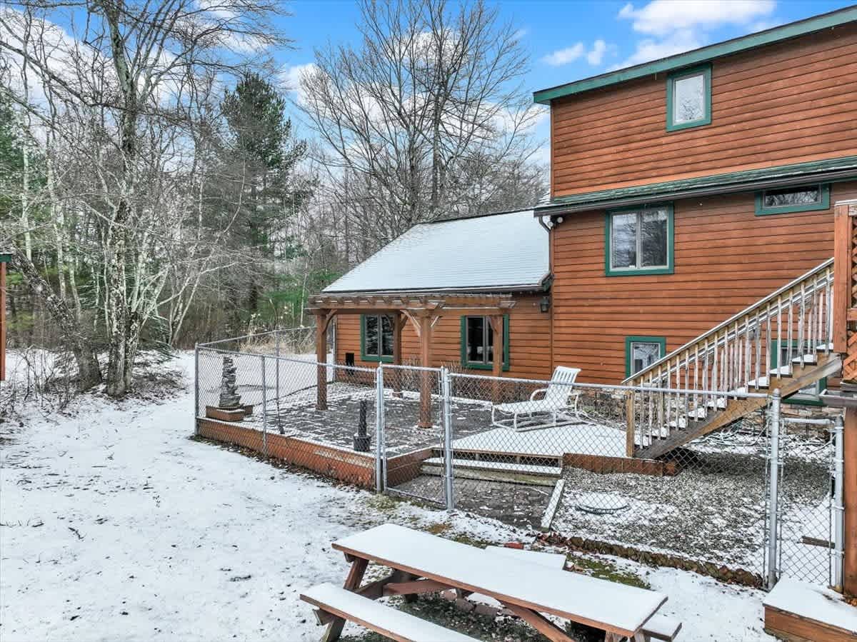 Pocono Cabin Retreat | Hot Tub |Firepit |Game Room