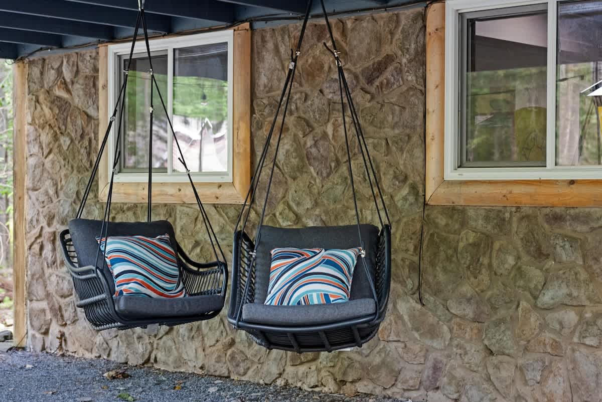 Luxury Pocono Escape | Hot Tub | Game Room