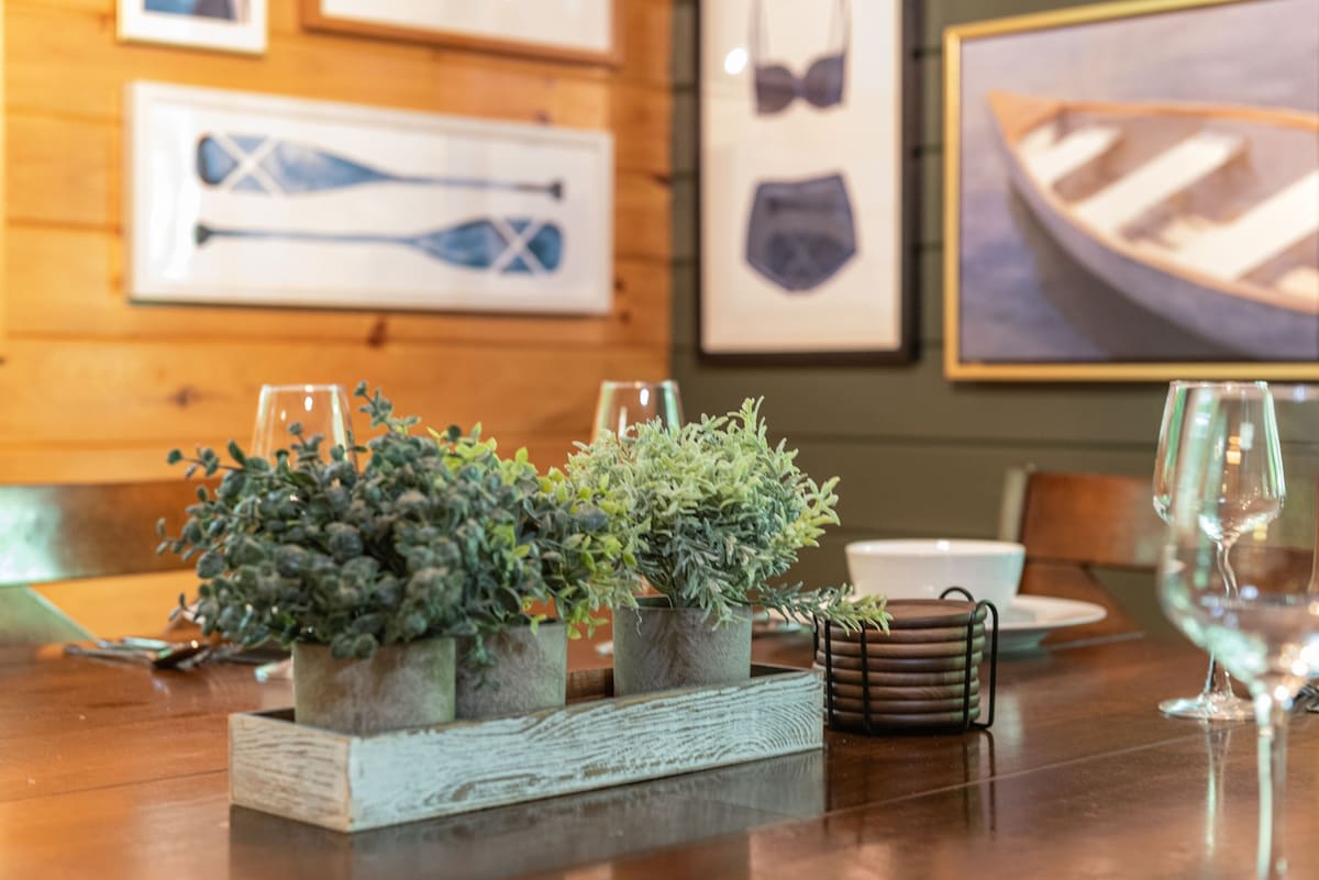 Luxury Pocono Escape | Hot Tub | Game Room