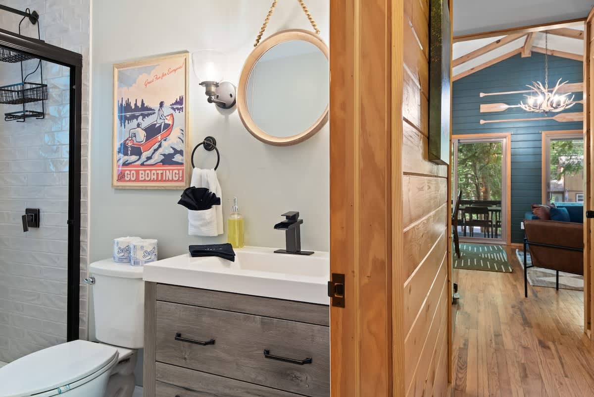 Luxury Pocono Escape | Hot Tub | Game Room
