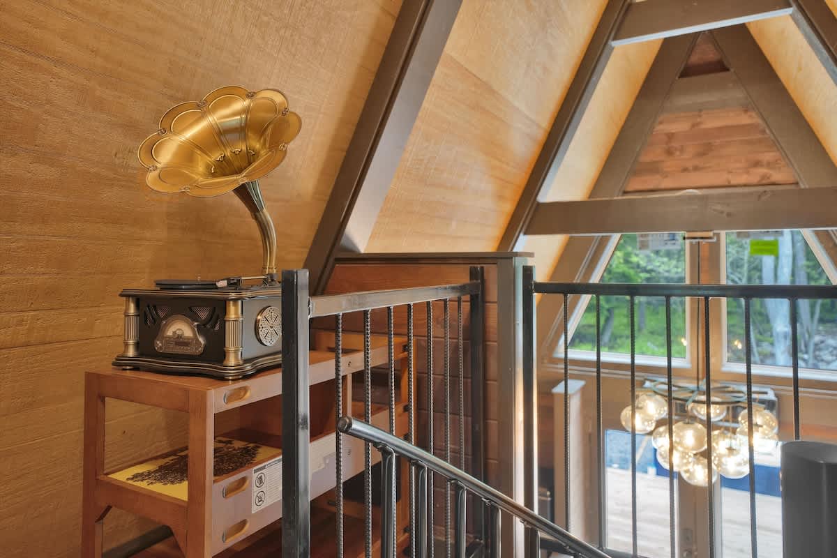 Modern New A-Frame Cabin | Hot Tub | Big Bass Lake
