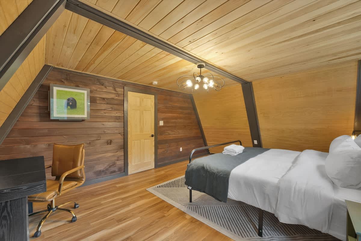 Modern New A-Frame Cabin | Hot Tub | Big Bass Lake