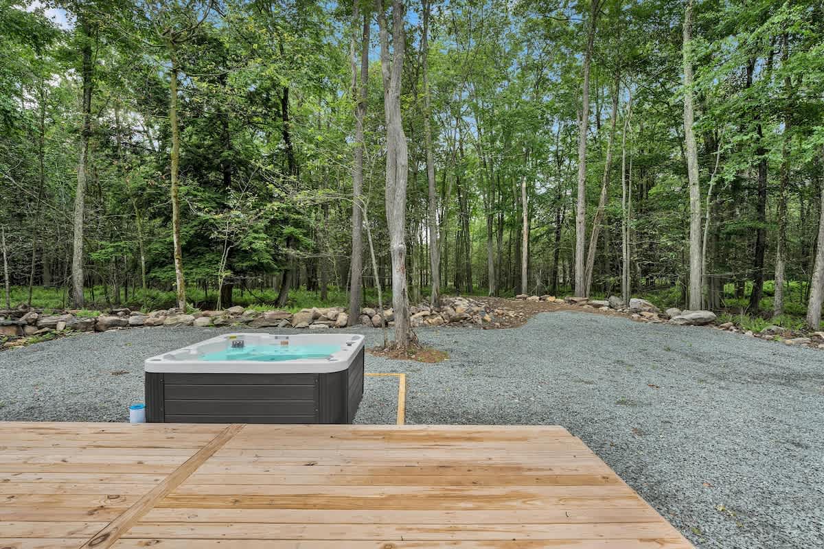 Modern New A-Frame Cabin | Hot Tub | Big Bass Lake
