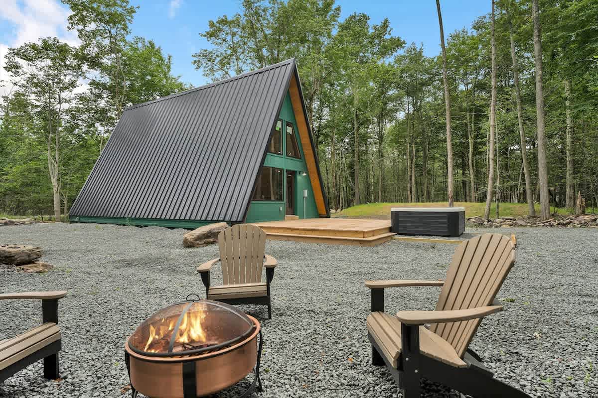 Modern New A-Frame Cabin | Hot Tub | Big Bass Lake