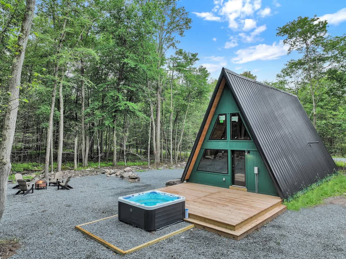 Modern New A-Frame Cabin | Hot Tub | Big Bass Lake