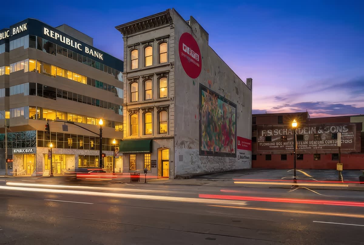The Winston on Market | Downtown Louisville Loft