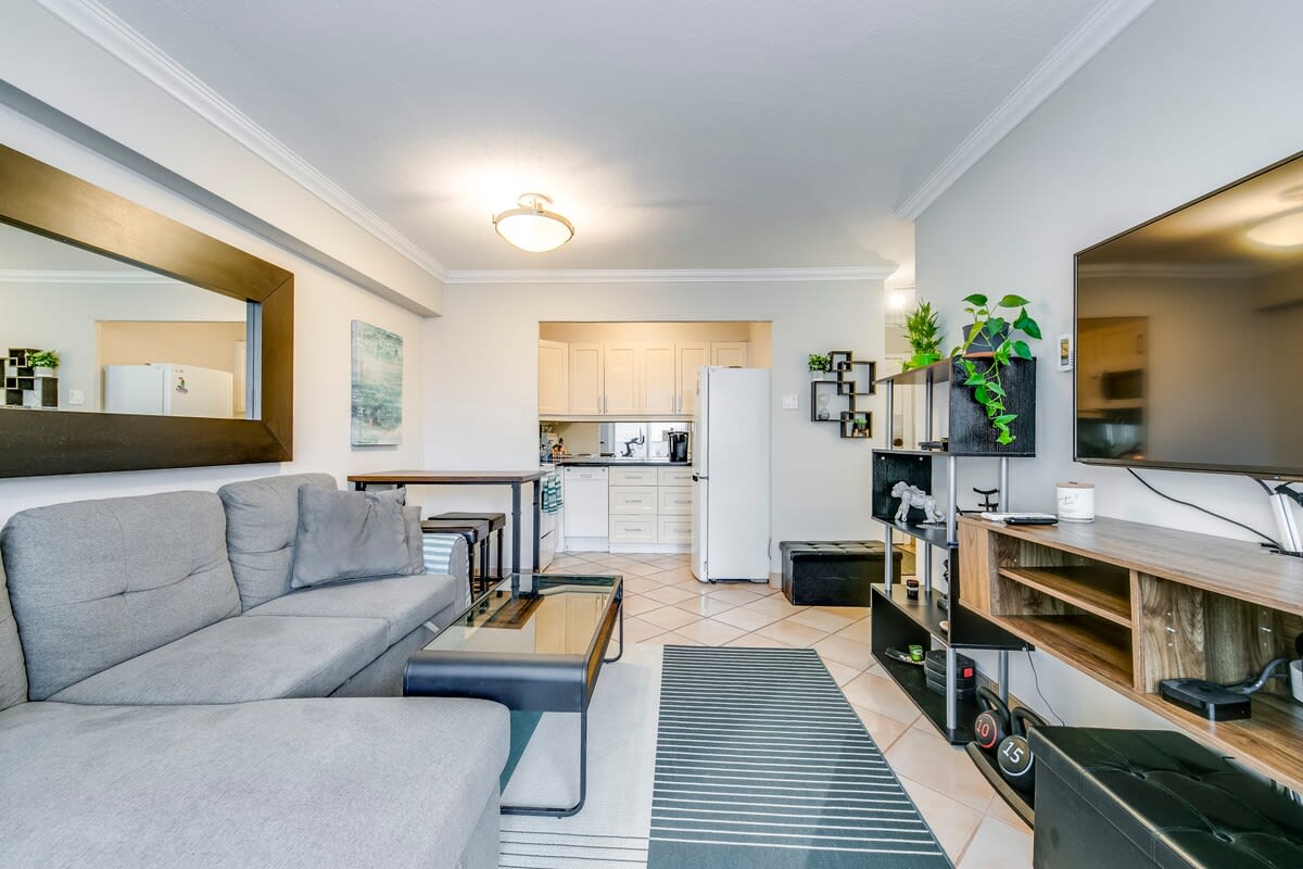 Bay Street Junior Suite