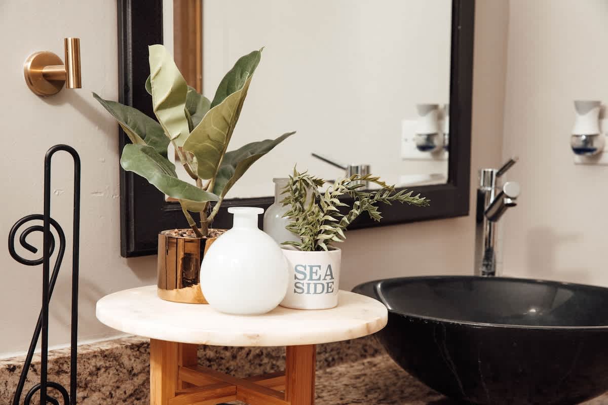 Modern & Spacious Stay in Historic Bronzeville
