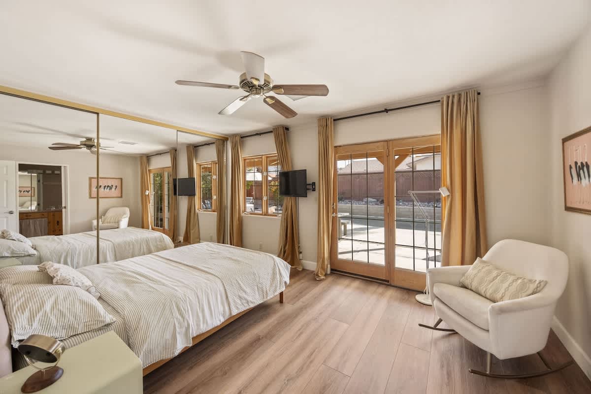 Zen Palm Desert Bungalow 3