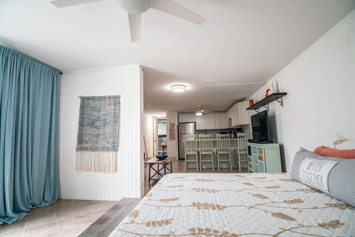 Beach & Country Beachfront Studio — Hauula, HI — vacation rental