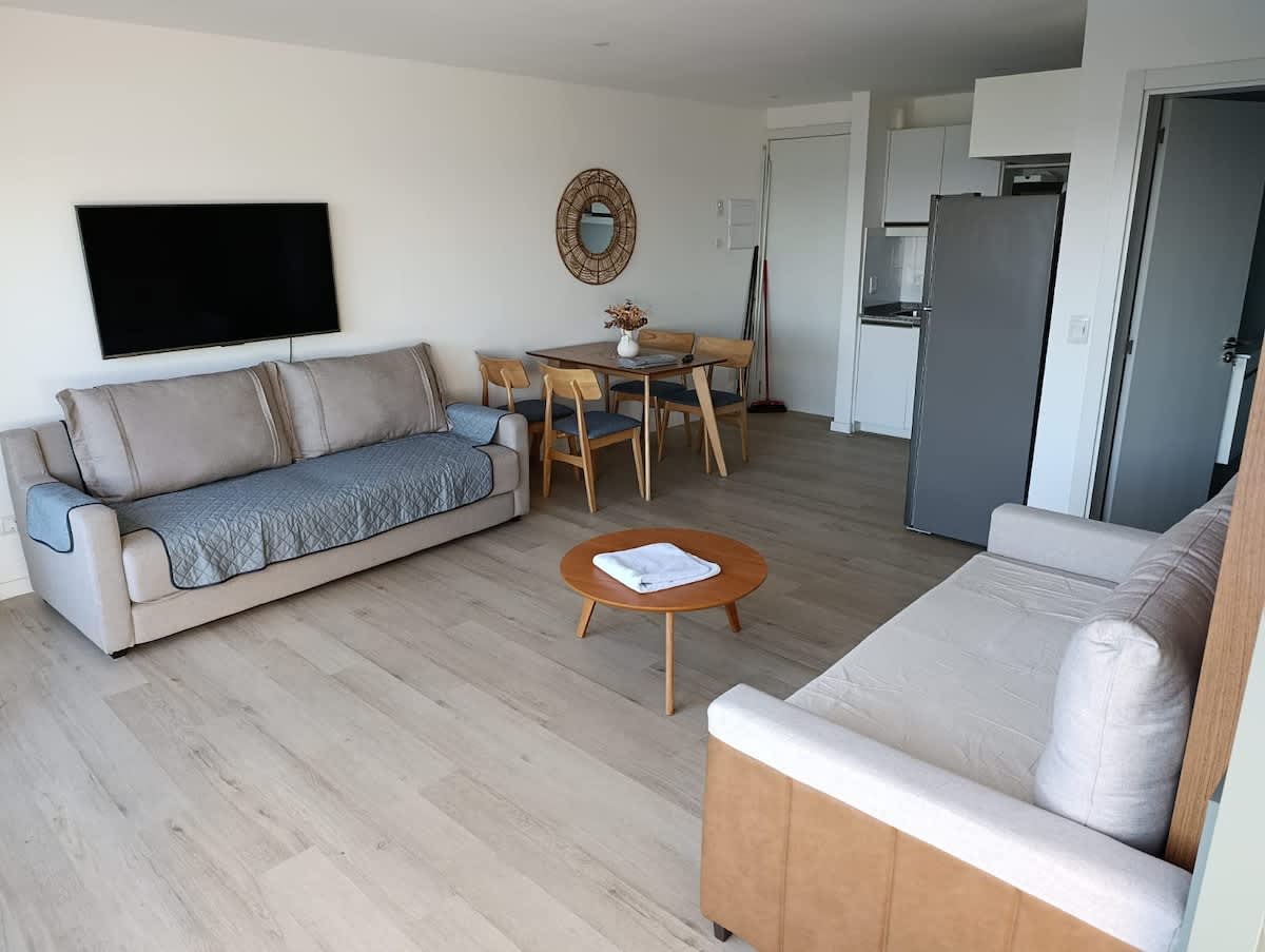 Foto principal de Apartamento 2 dormitorios al mar en Punta Ballena · Uruguay
