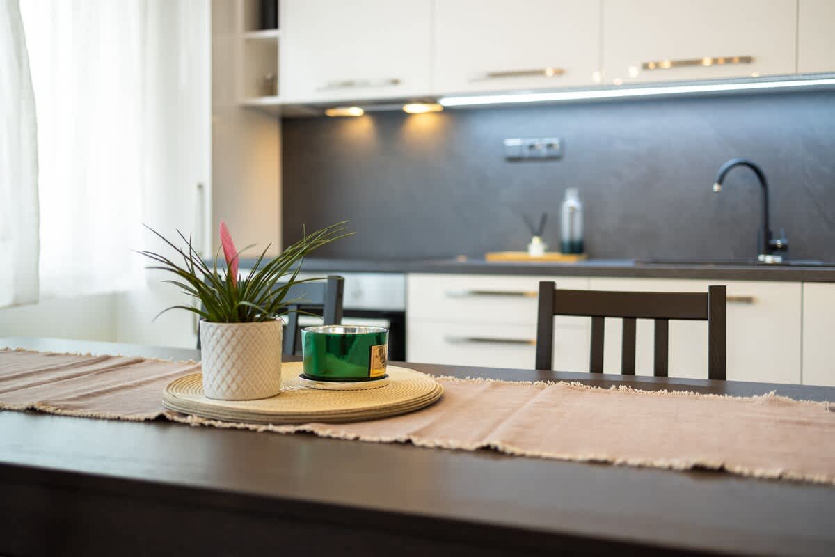 Beautiful apartment in city • Parking provided
