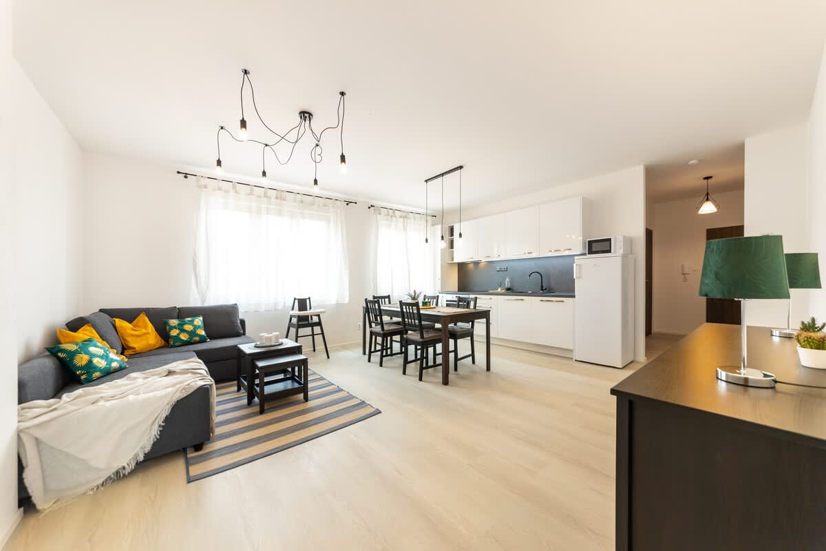 Beautiful apartment in city • Parking provided