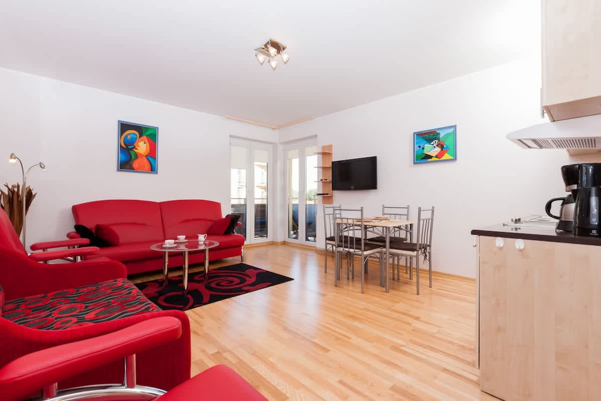 Chełmońskiego 3 Świnoujście | Bright Studio with Kitchenette | Balcony | Centre | Summer Summer by the Sea — Świnoujście, Województwo zachodniopomorskie — vacation rental