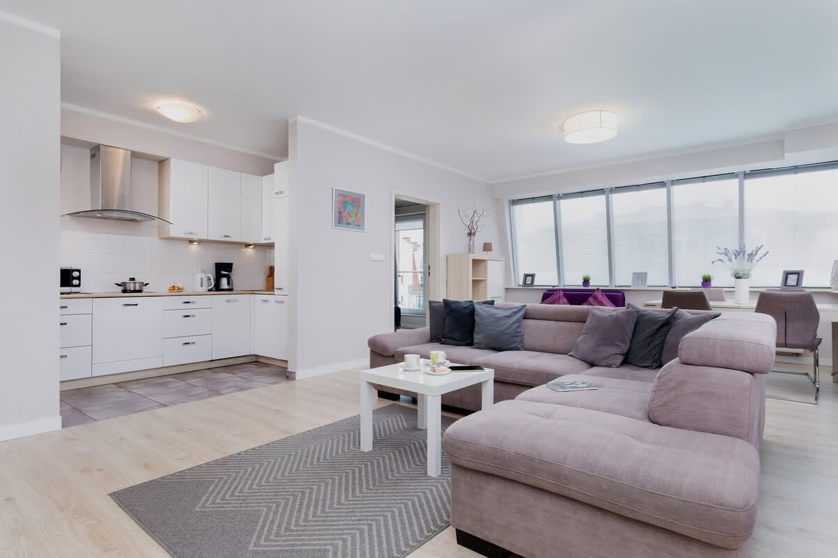 Pegaz 30 | Świnoujście | Subtle Grey Apartment | Balcony — Świnoujście, Województwo zachodniopomorskie — vacation rental