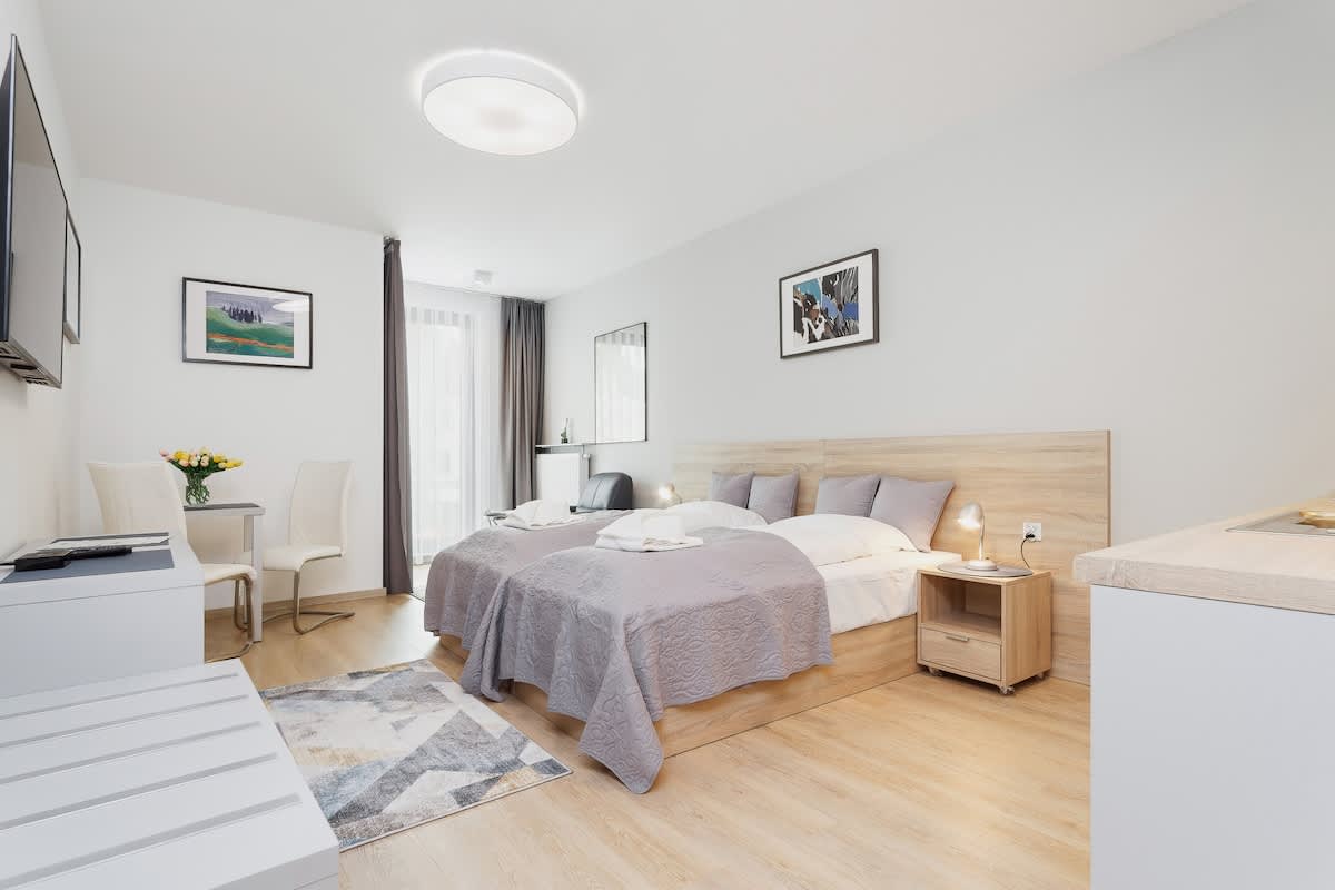 Rajska 3 | Air Conditioned Studio | Remote Work — Kraków, Województwo małopolskie — vacation rental