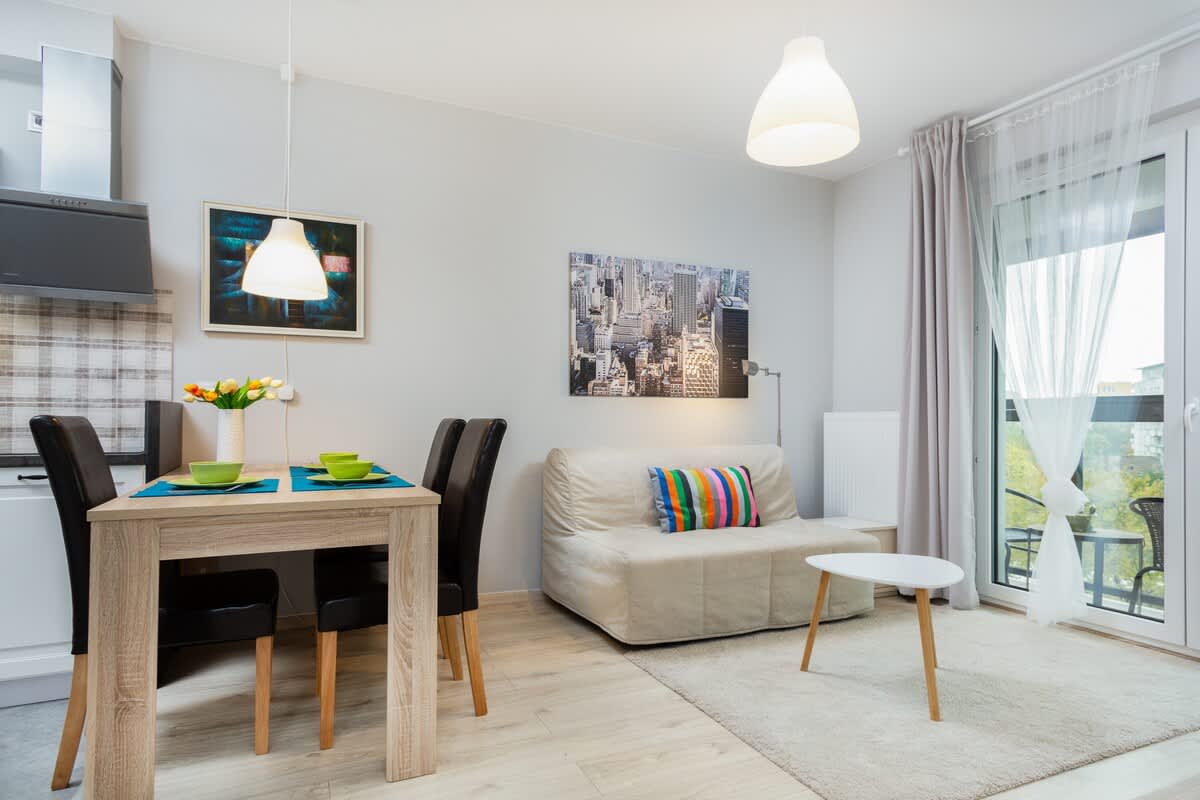 Obozowa 20 | Beige Apartment | Parking | Desk — Warszawa, Województwo mazowieckie — vacation rental
