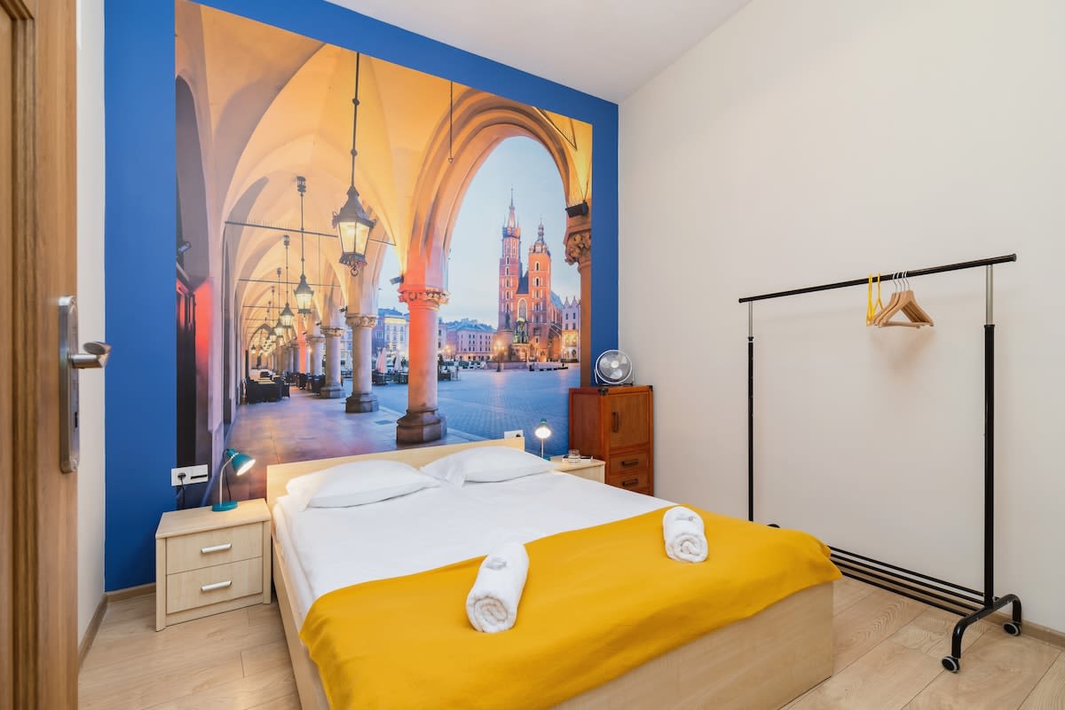 Brzozowa 8 Krakow | Spacious Apartment for 6 People | Remote Work — Kraków, Województwo małopolskie — vacation rental