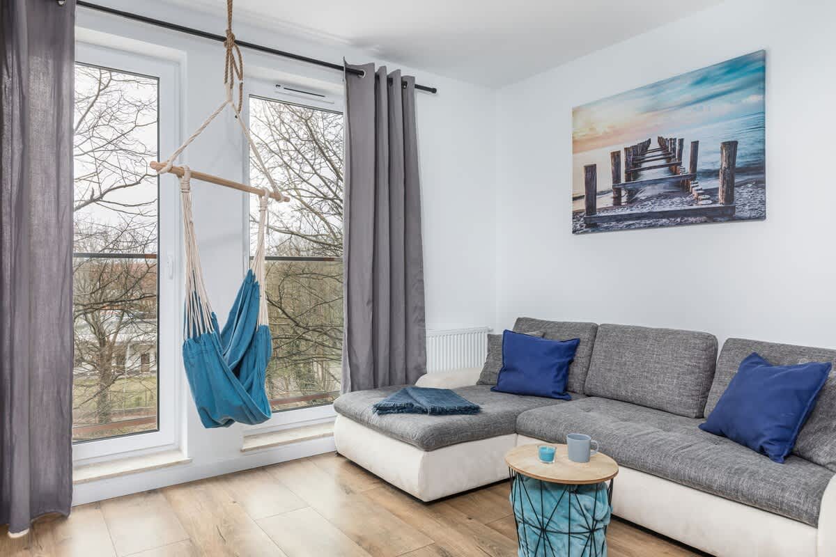 Szpitalna 9 Kołobrzeg | Bright 1-Bedroom Apartment | Balcony | Parking — Kołobrzeg, Województwo zachodniopomorskie — vacation rental