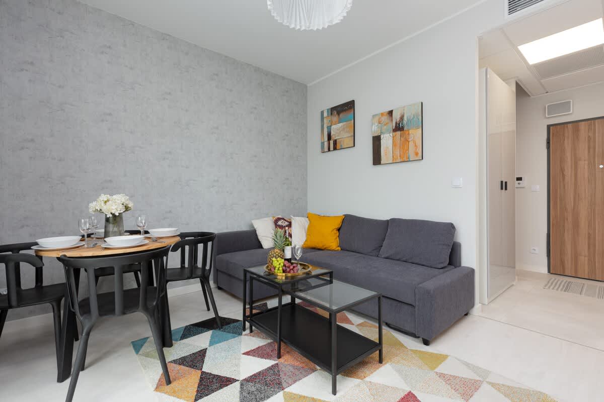 Prymasa Tysiąclecia 83A Warsaw | Beautiful Apartment | Parking | Air Conditioning — Warszawa, Województwo mazowieckie — vacation rental