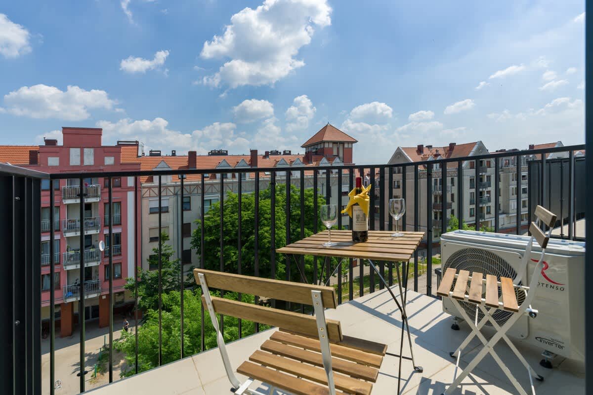 View 3