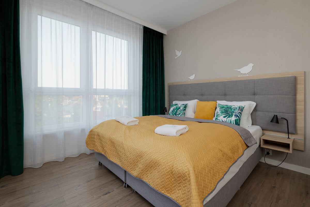 Bel Mare B Międzyzdroje | Grey and Yellow Studio with Balcony — Międzyzdroje, Województwo zachodniopomorskie — vacation rental
