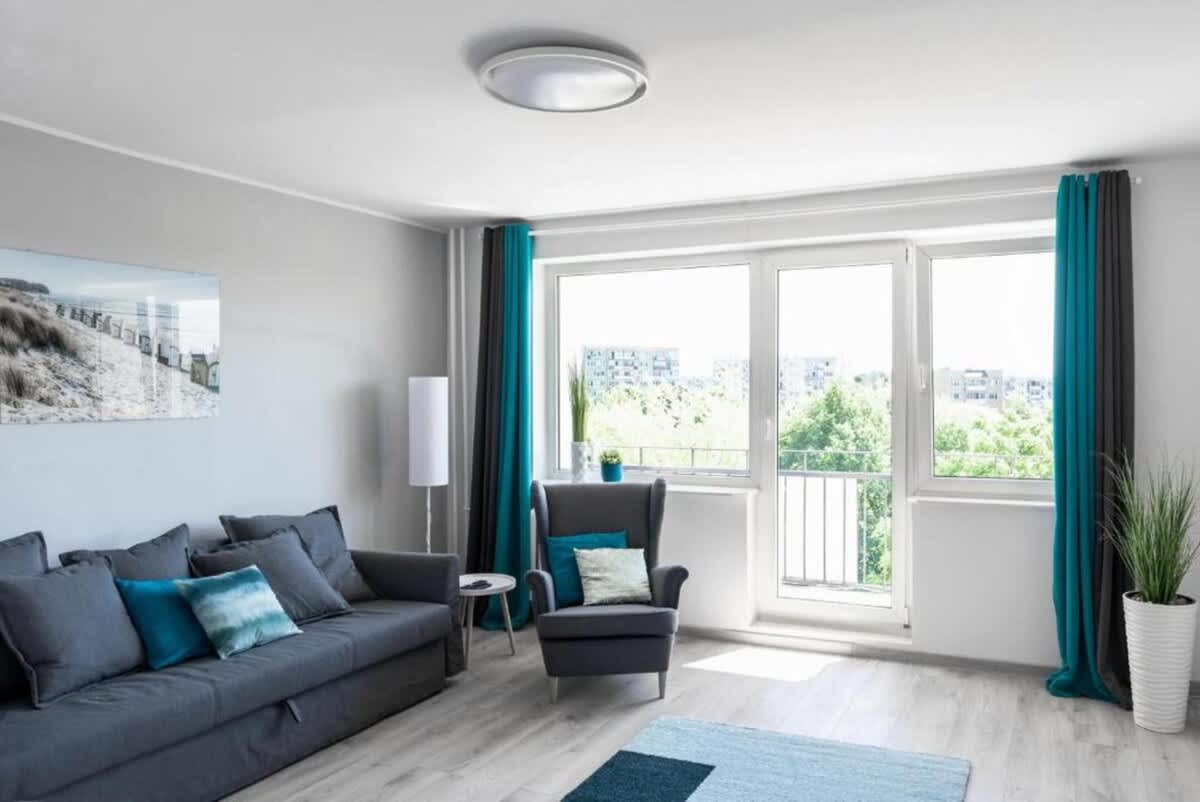 Quadratum Gdańsk | Large Apartment with Balcony and Desk — Gdańsk, Województwo pomorskie — vacation rental