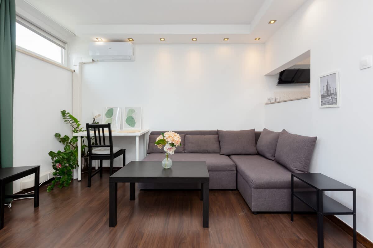 Grzybowska 6/10 | Cozy Studio with A/C | Warsaw — Warszawa, Województwo mazowieckie — vacation rental